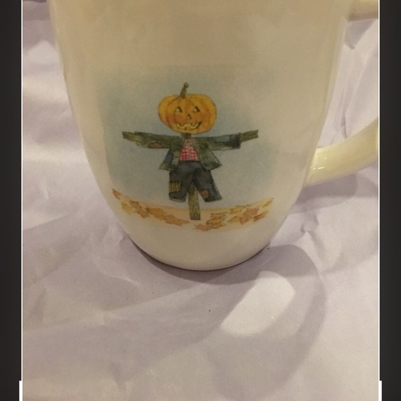 Rae Dunn “Trick Or Treat” Mug - Picture 2 of 3